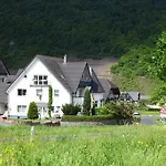 Familie Ernst 아파트