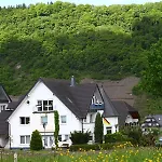 Familie Ernst شقة