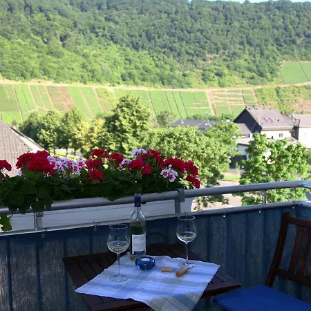 Lägenhet Familie Ernst