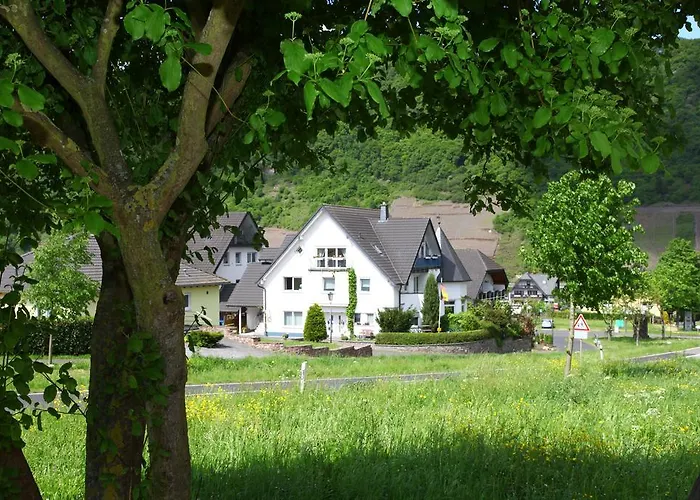 Familie Ernst * Bruttig-Fankel